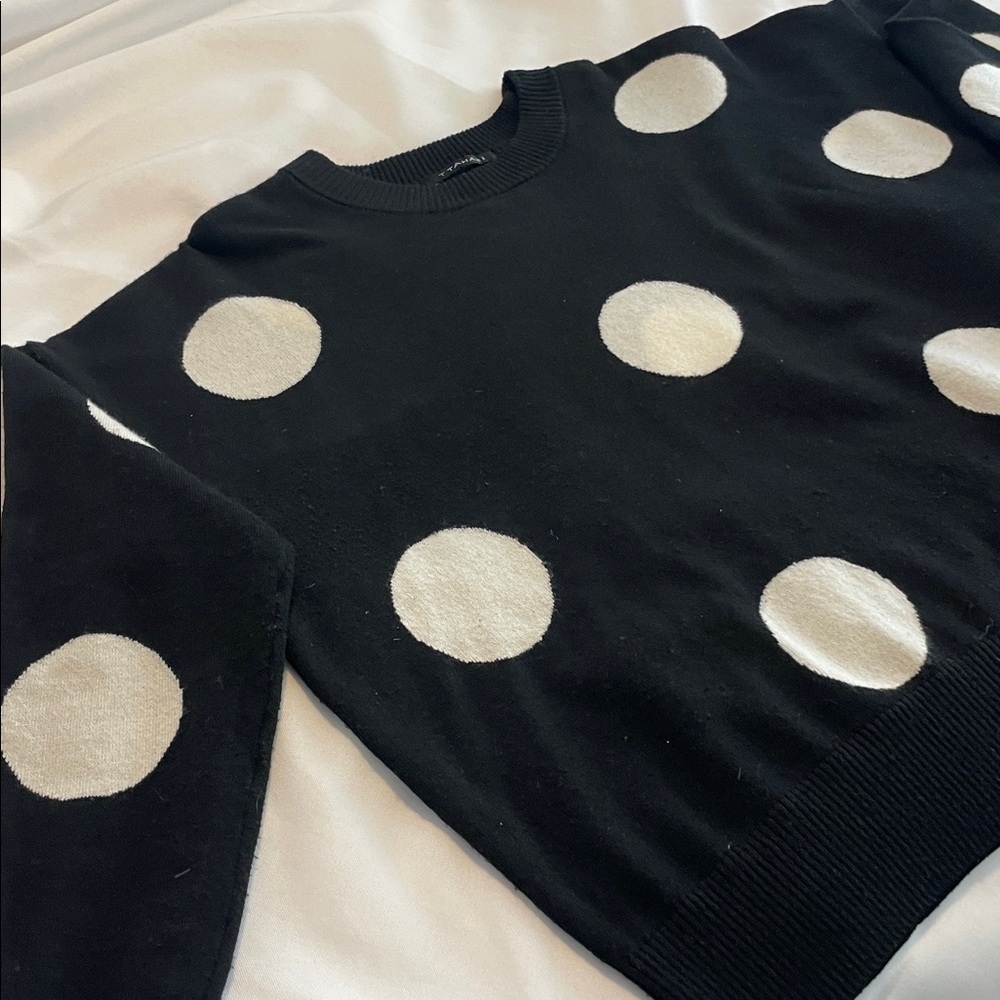 Tahari Black Sweater with White Dots - Picture 5 of 9